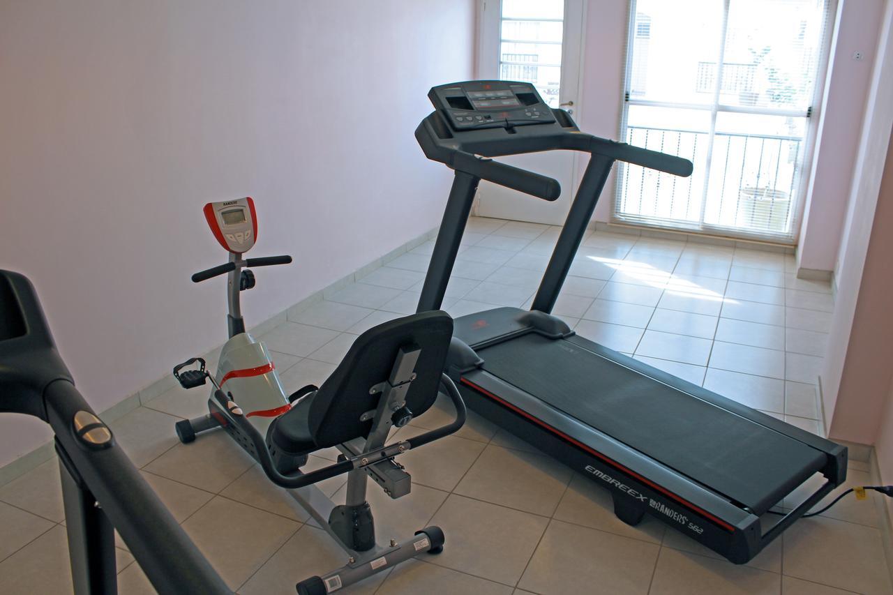 Apart Hotel Granada Neuquén Εξωτερικό φωτογραφία